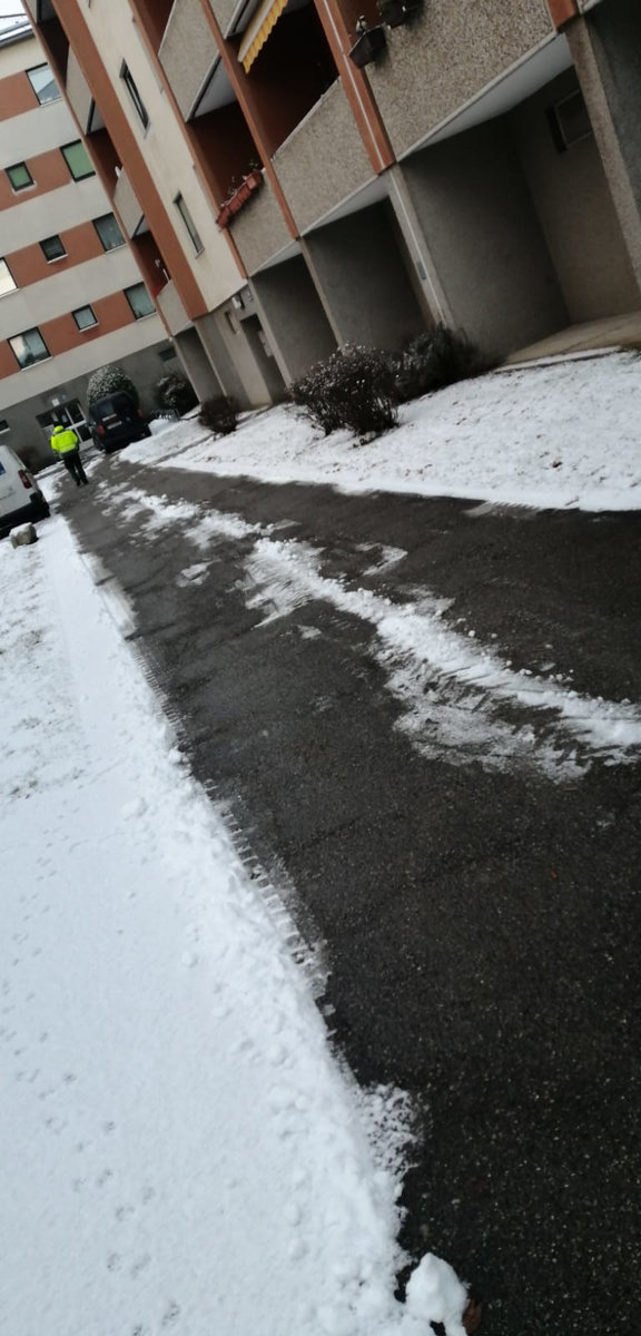 Winterdienst von Gartenbetreuung Hörmann-Stockinger