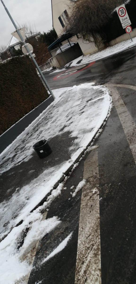 Winterdienst von Gartenbetreuung Hörmann-Stockinger